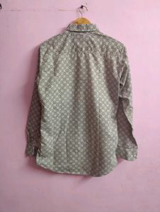 Patterned Long Sleeve Shirt