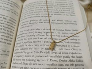 ✨ Royal Gold Bar Pendant Necklace 💛