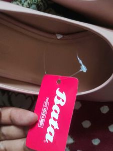 Bata Pink Pointed Toe Heels