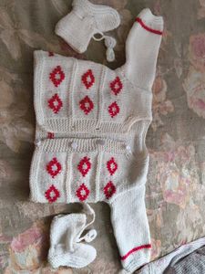 Cute Knitted Baby Set