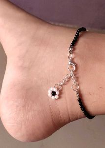 Black Beaded anklet with Flower Charms