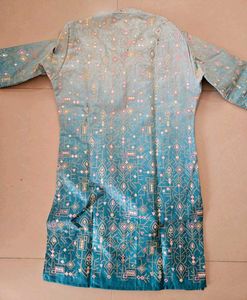 Stylish Ombre Kurta Set