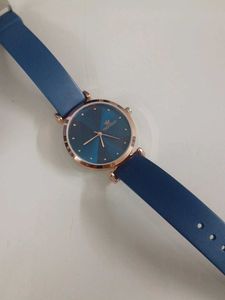 crestello watch