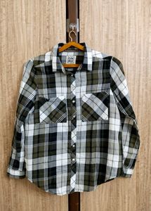 Checked Casual Shirt UNISEX 🖤