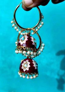 Maroon Kurta with White Emberdory