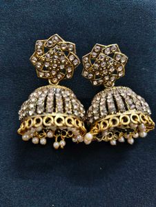 Exquisite Jhumka Earrings with Pearls