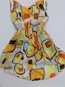Vintage Y2K Abstract Geo-Print Pelum Top