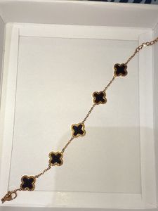 Elegant Clover Bracelet