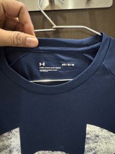 Under Armour Navy Blue T-Shirt
