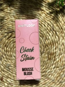Mattlook Mousse Blush