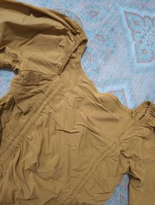 combo++2 tops ....Rusty Orange Ruched Front Top