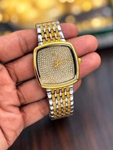 Luxury Gold Crystal Square Watch