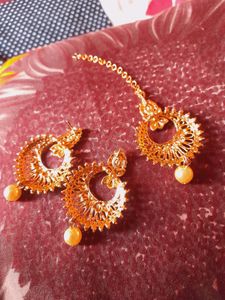Elegant Gold-Tone Jewelry Set