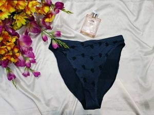 🇳🇿💫🎀Navy Blue Floral Print Panty