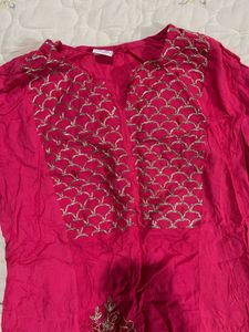 Embroidered Pink Kurta