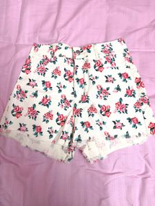 Floral Print Denim Shorts