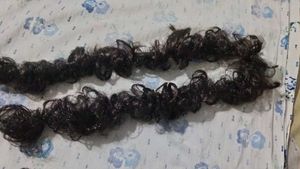 Clip-in Hair Extensions(Totally new peice)