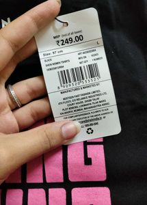SHEIN Graphic Print T-Shirt