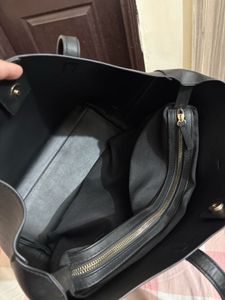 mango Black Tote Bag