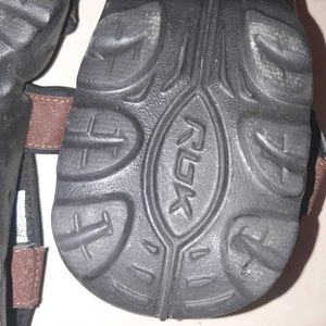 💎 Authentic &amp; Rare Reebok Stylish Sandles - Men