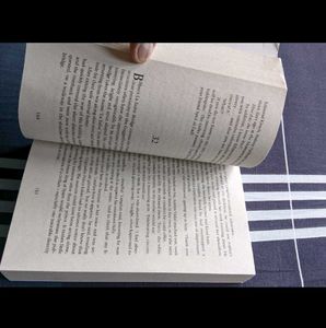 Dan Brown "Origin" Bestselling Novel