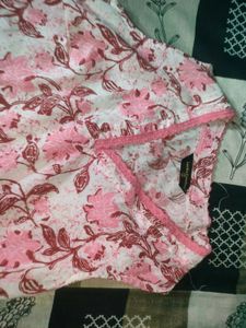 Chic Floral Print Kurta Set