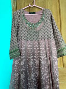 Exclusive Elegant Mauve Embellished Kurta