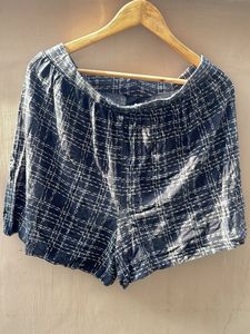 Chic Plaid Shorts