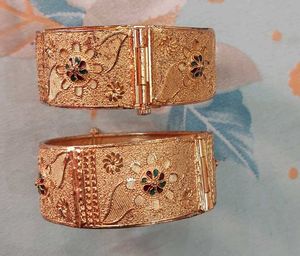 Gold-toned Floral Bangles (Set of 2)
