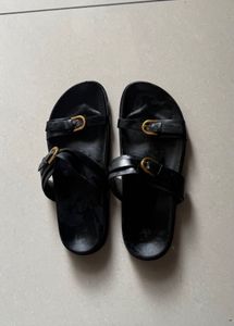 Stylish Black Buckled Sandals