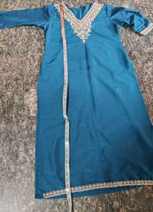 Embroidered Teal Kurta