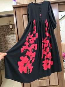 FLORAL BLACK GOWN