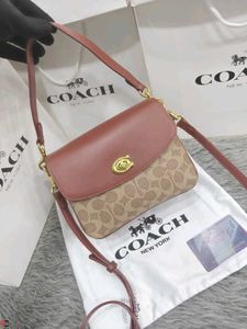COACH*  *CASSIE CROSSBODY 19 IN SIGNATURE CANVAS*