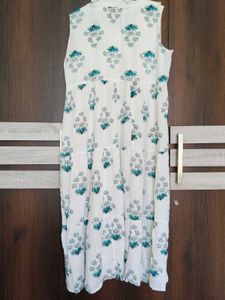 White Floral Tiered Kurta