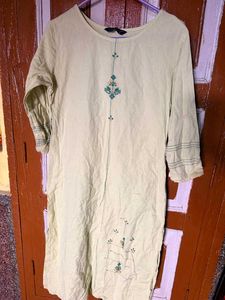 Elegant Kurta with Subtle Embroidery