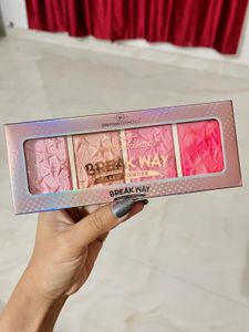 Shryoan Cosmetics - Break Away Face Palette