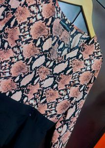 Black Stylish Snake Print Jumpsuit For 32 Bust