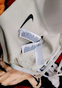 Nike Ind breath light- sports bra
