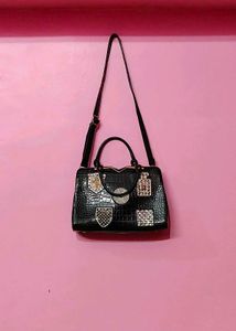 10"/7" Esbeda Sequin Black Handbag
