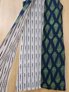 Stylish Sleeveless Ethnic Jacket