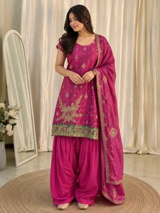 Farshi sakwar  Embroidered Kurta Set