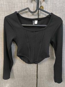 H&amp;M Divided Black Long Sleeve Top