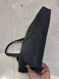 Sleek Black Laptop Bag