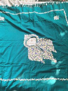 Women’s Woollen Kashmiri Poncho