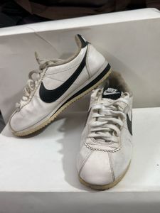 Nike Cortez White/Black Shoes