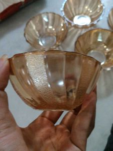 Set of 5 Amber Glass Bowls ( Vintage)