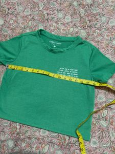 Green Graphic Print T-Shirt