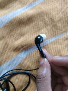Wired Earphones with Mic