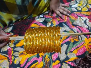Golden Glass Bangles Set