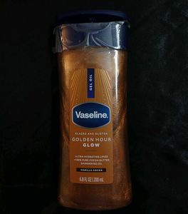Vaseline Golden Hour Glow Shimmering Oil